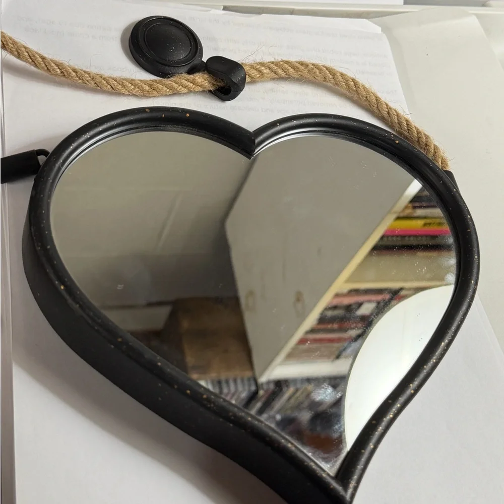 Heart-Shaped Black Wall Mirror